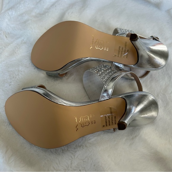 NINA -NWOT- Velinda Silver Rhinestone and Glitter Sandal Heels - Picture 3 of 6